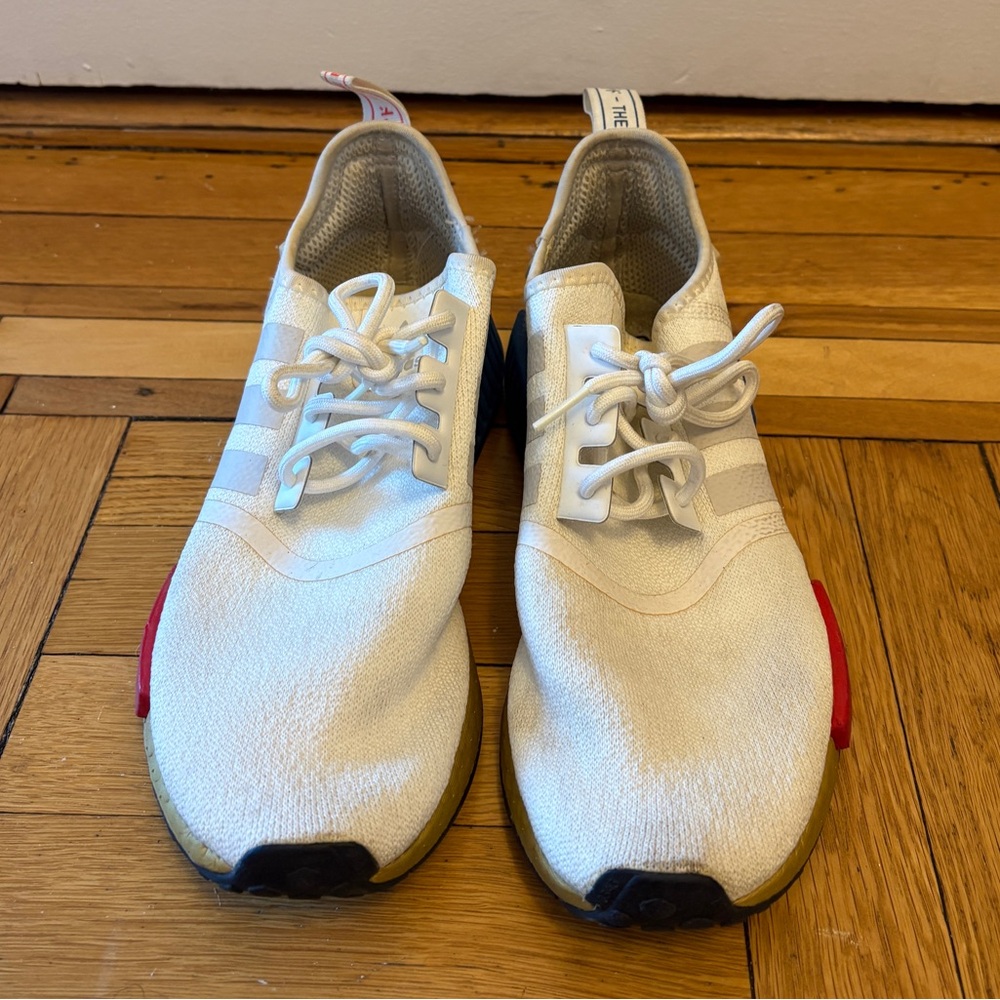 Adidas NMD R1 Shoes - Picture 2 of 8